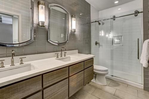 a bathroom with a sink and a toilet at Parker's Collection Unit 5 in Savannah