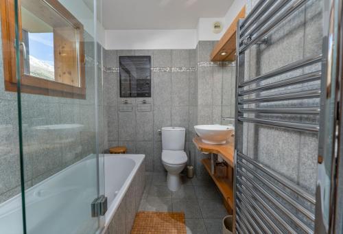 Koupelna v ubytování Chalet Apartment Monêtier