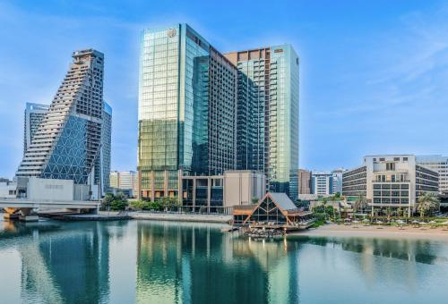 Beach Rotana Residences