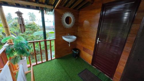 Zahrada ubytování Villa Ilham Ketembong