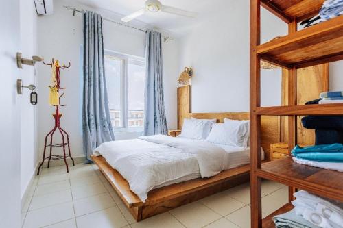 Ένα ή περισσότερα κρεβάτια σε δωμάτιο στο Modern 1 bdrm in Fumba, gr8 for nomads, Karibu!