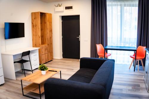 Μια τηλεόραση ή/και κέντρο ψυχαγωγίας στο Urban76 Apartments