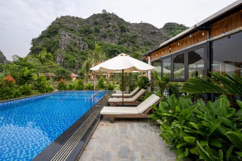 Bazén v ubytování Hang Mua Green Garden Homestay nebo v jeho okolí