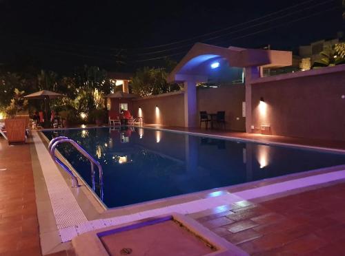 Πισίνα στο ή κοντά στο LaVana Hotel