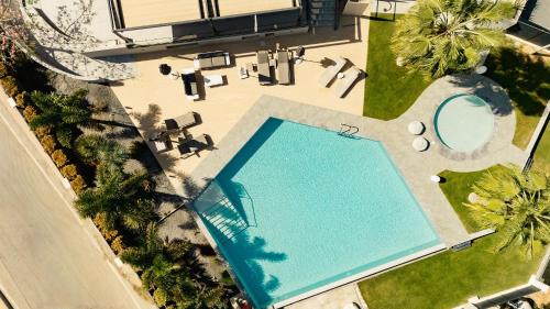 Orama Luxury Villa 4 Bedrooms with Private Pool