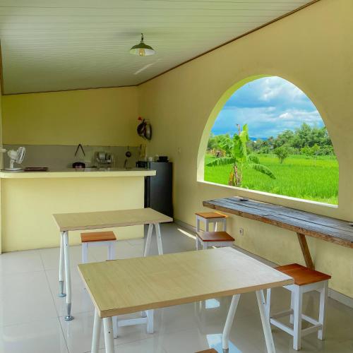 Φωτογραφία από το άλμπουμ του Vikosa Villa Private Pool With View στη Γιογκιακάρτα