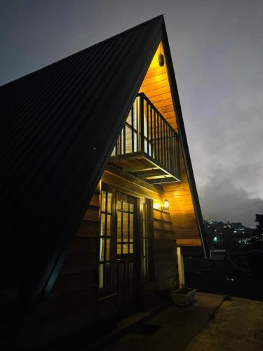 Το κτήριο όπου στεγάζεται  το ξενοδοχείο