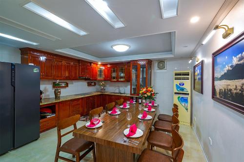 Kuchyň nebo kuchyňský kout v ubytování Hillside Villa Sapa