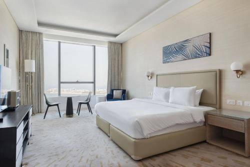 Blueground The Palm Jumeirah pool nr Marina DXB-1711