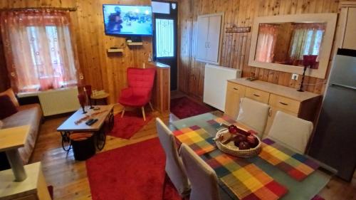 Kuchyň nebo kuchyňský kout v ubytování family home