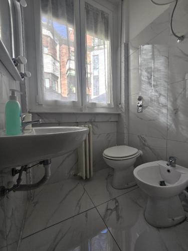 RENT IN MILAN bilocale di 40 mq con parcheggio