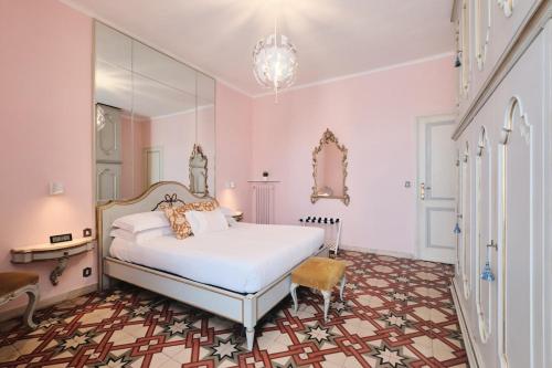 15 Min to Spanish steps Rooftop Gem in the Heart of Rome
