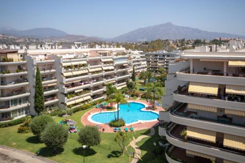 Spacious Penthouse Guadalmina, San Pedro