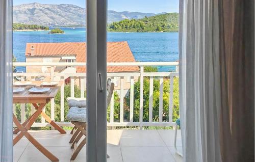 Naturlandskabet i nærheden af lejligheden