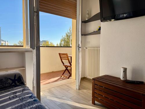 Μια τηλεόραση ή/και κέντρο ψυχαγωγίας στο Alabastro 40