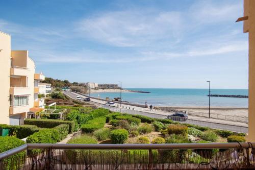 Chez Juju - petit cocon face à la mer avec parking
