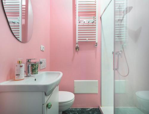 Colorful Venetian Apartment R&R photo 17