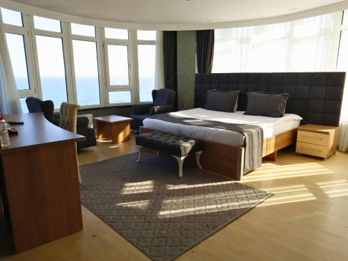 Ένα ή περισσότερα κρεβάτια σε δωμάτιο στο NEW HOTEL SAMSUN