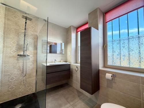 Gallery image of Le Temps Retrouvé, 14 Personnes, Wifi, Parking in Passins