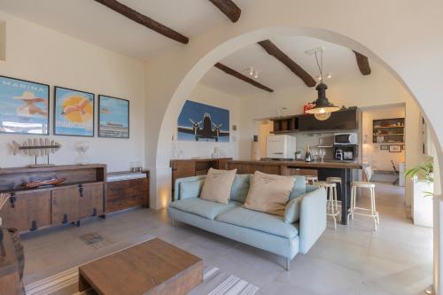 Kuchyň nebo kuchyňský kout v ubytování Zaira House by ElbaSummer