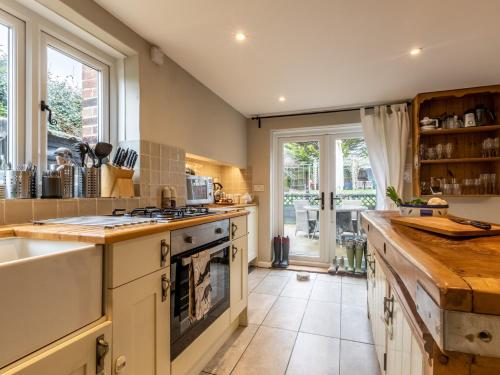 Imagine din galeria proprietății 2 Bed in Sway 56971 în Sway