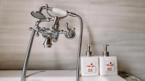 Koupelna v ubytování Hotel Des Pins Dalat