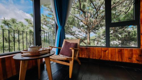 Gallery image of Hotel Des Pins Dalat in Xuan An