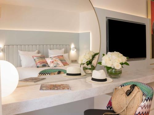 Croisette Beach Hotel Cannes - MGallery Collection