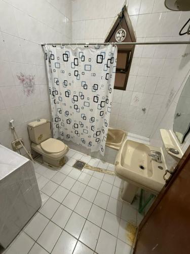 Koupelna v ubytování استديو الخالديه