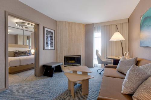 Postel nebo postele na pokoji v ubytování Hotel Zoe Fisherman's Wharf