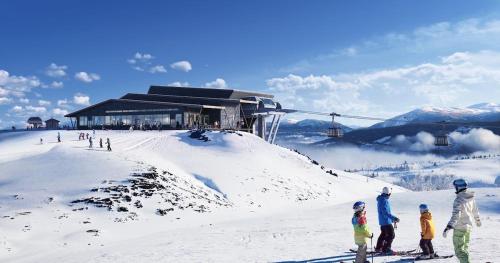 Super cozy family house with mountain and panoramic views v zimě