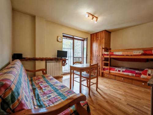 Calidesa rústica, confort y parking - Erta 11