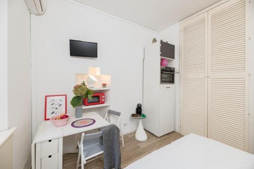 Monolocale smart Centrale a piedi WiFi AC