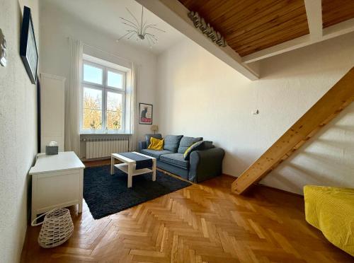 Cozy Stay Bracka Apartment