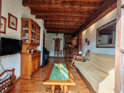 El Pirineo te espera- Chimenea, sol y ambiente acogedor con jardín - Cosmos 1