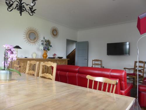 Photo de la galerie de l'établissement L'Oustal de Salers, à Salers