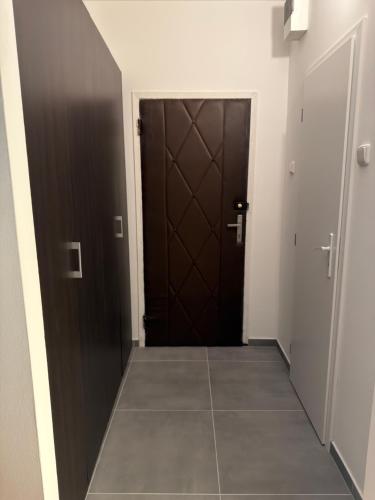 Fotografie z fotogalerie ubytování Cozy apartment near City Center with easy transport access v destinaci Bratislava