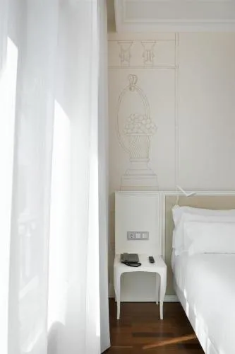 NH Collection Madrid Abascal photo 4