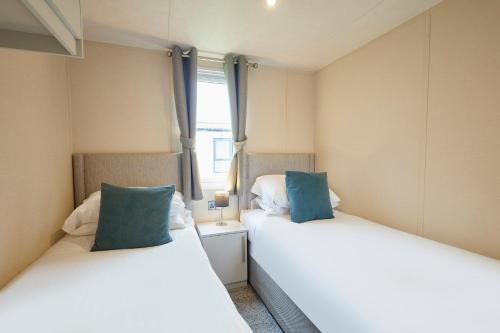 Host & Stay - Tarn Lodge photo 19