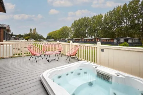 Host & Stay - Tarn Lodge photo 1