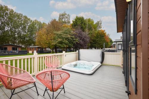 Host & Stay - Tarn Lodge photo 20