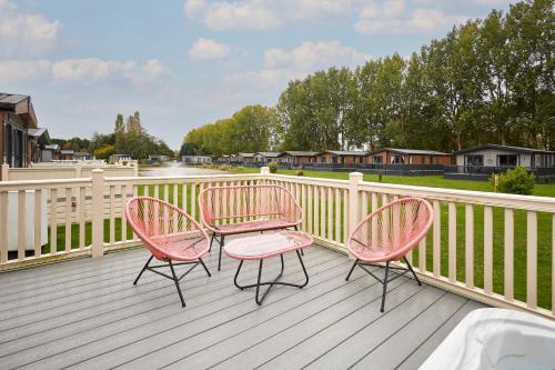 Host & Stay - Tarn Lodge photo 21