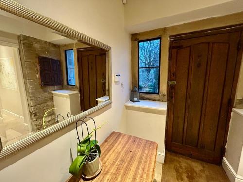 Fotografie z fotogalerie ubytování Hill House - 2 Bed Guest Suite by Maison Pro v destinaci Uley