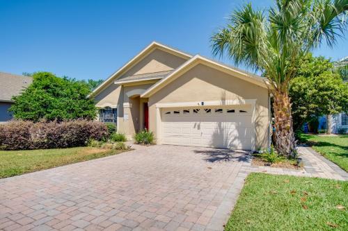 Sunny Villa w/ Lanai: 17 Mi to Disney! photo 10