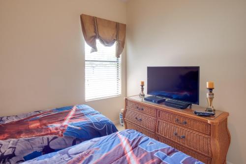 Sunny Villa w/ Lanai: 17 Mi to Disney! photo 32