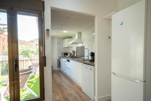 Apartamento de 2 habitaciones con terraza en el centro de Valencia