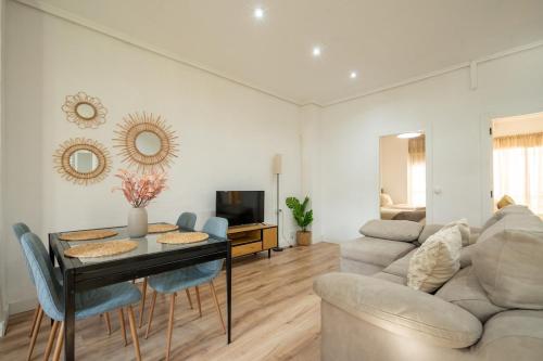 Apartamento de 2 habitaciones con terraza en el centro de Valencia