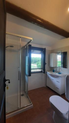 Koupelna v ubytování Agriturismo Fornace Certosa