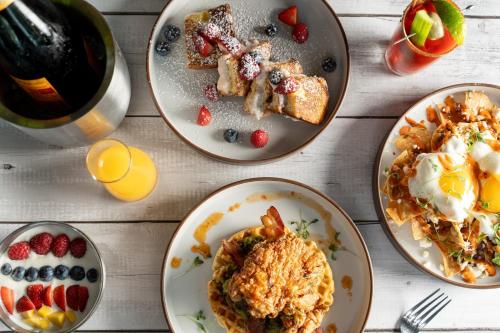 Jídlo v rezortu nebo okolí