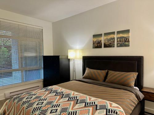 Spacious Modern 3BR Condo at UBC Quiet & Convenient